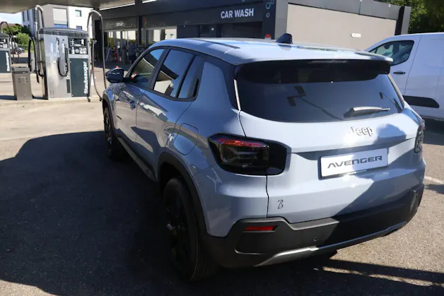 Jeep Avenger 1.2 MHEV Black Edition