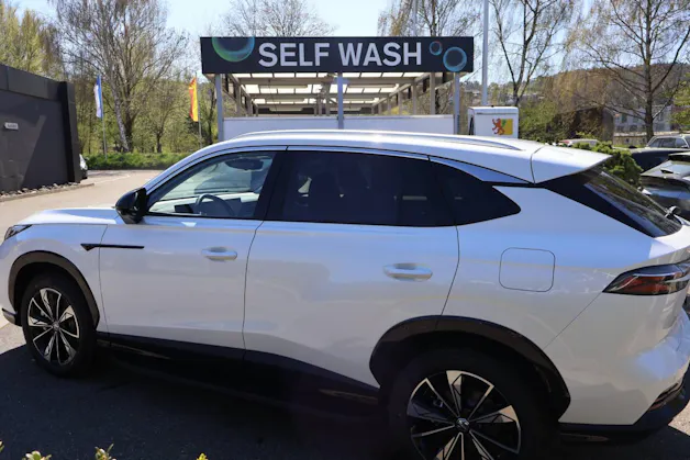 MG HS 1.5 PHEV Luxury