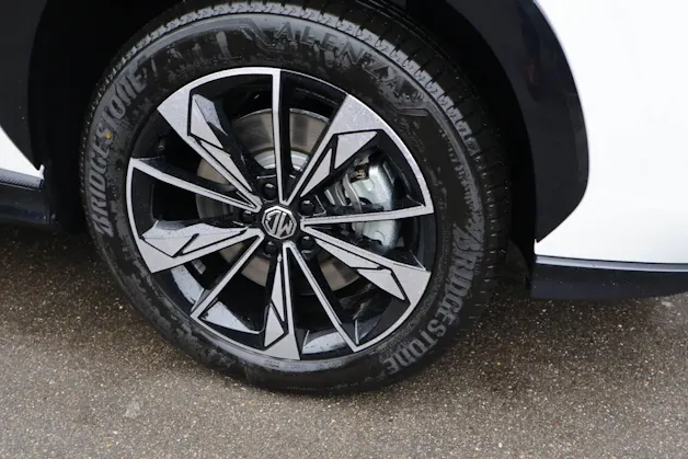 MG HS 1.5 Hybrid Luxury