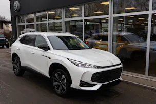 MG HS 1.5 Hybrid Luxury