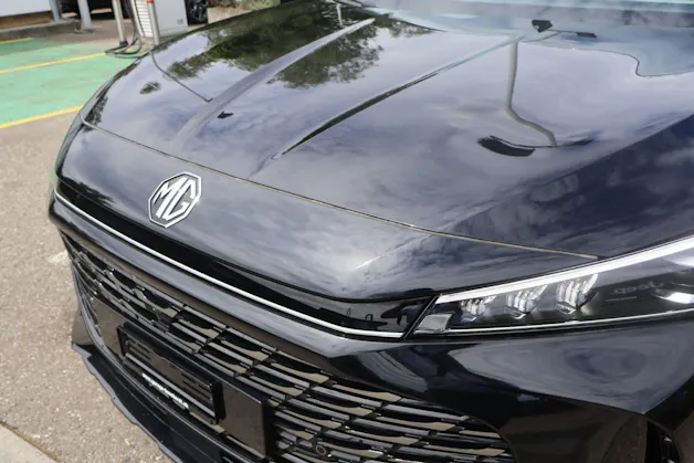 MG HS 1.5 PHEV Luxury