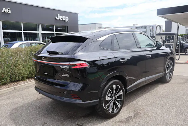 MG HS 1.5 PHEV Luxury