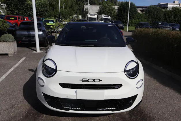 Fiat 600 1.2 Hybrid 145 Sport