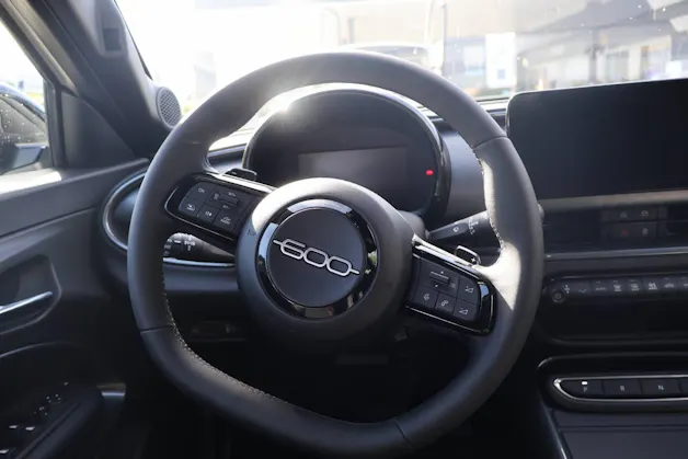 Fiat 600 1.2 Hybrid 145 Sport
