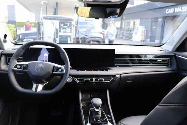 MG HS 1.5 Hybrid Luxury