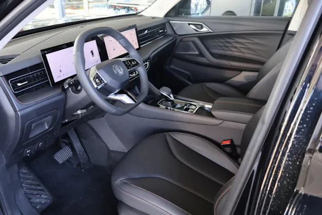 MG HS 1.5 Hybrid Luxury