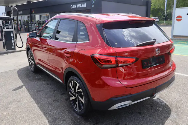MG ZS 1.5 Hybrid+ Luxury