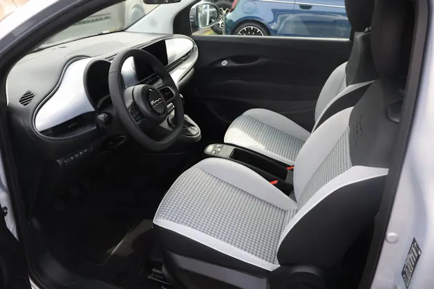 Fiat 500 Cabrio 1.0 Hybrid Dolcevita