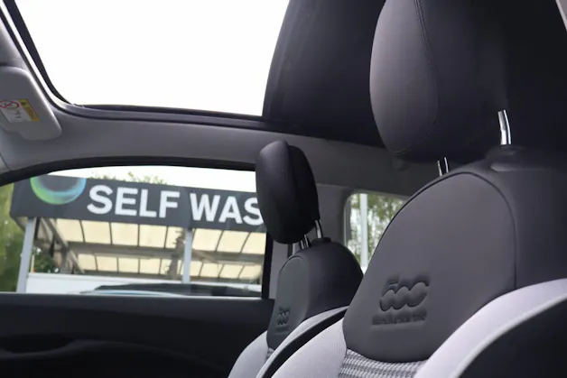 Fiat 500 Cabrio 1.0 Hybrid Dolcevita