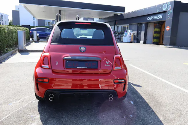 Fiat 695 Abarth 1.4 T-Jet 180 Turismo