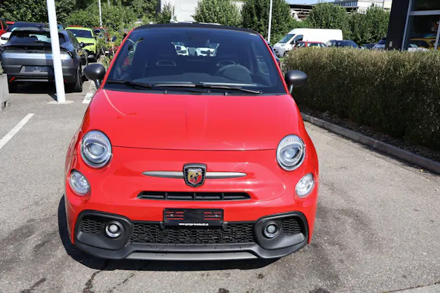 Fiat 695 Abarth 1.4 T-Jet 180 Turismo