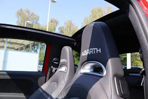 FIAT 695 Abarth 1.4 T-Jet 180 Turismo