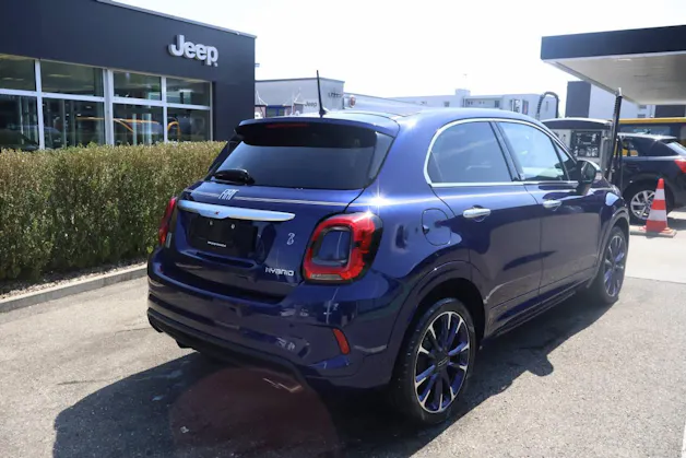 Fiat 500 X 1.5 Hybrid Dolcevita Yacht Club Capri
