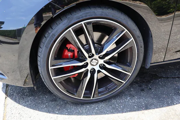 SEAT Leon ST 2.0 TSI 300 Cupra 4Drive DSG
