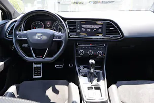 SEAT Leon ST 2.0 TSI 300 Cupra 4Drive DSG