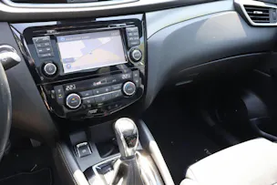 NISSAN Qashqai 1.2 DIG-T Tekna+