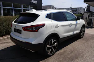 NISSAN Qashqai 1.2 DIG-T Tekna+