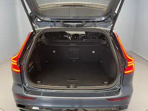 VOLVO V60 2.0 T6 TE Ultra Dark eAWD