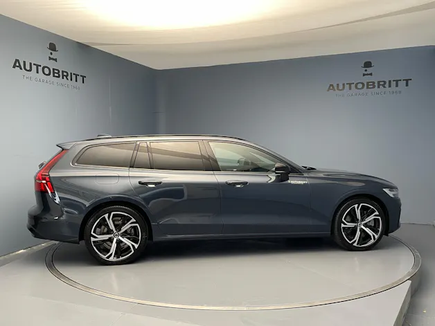 Volvo V60 2.0 T6 TE Ultra Dark eAWD