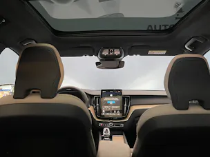 VOLVO XC60 2.0 T6 TE Ultra Bright eAWD