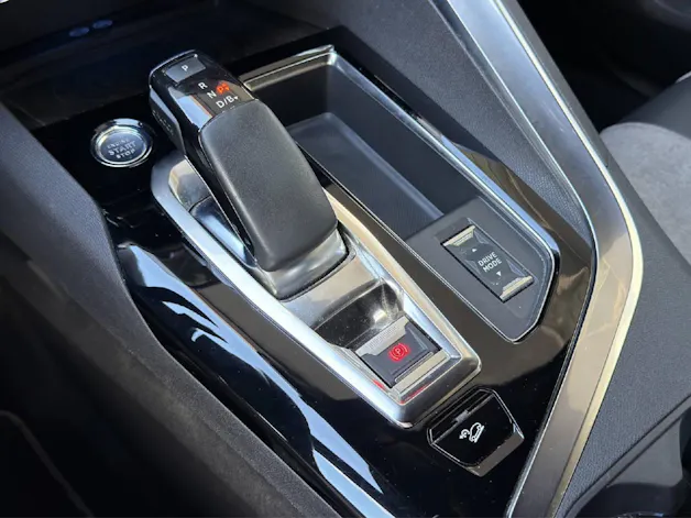 Peugeot 3008 1.6 Plug-in Hybrid4 GT Line