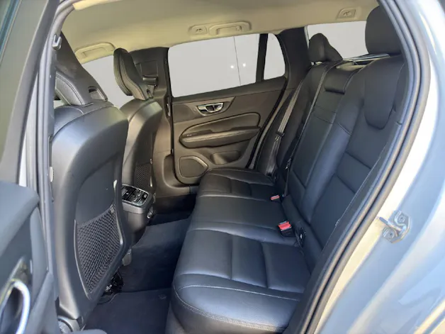 Volvo V60 2.0 T6 Momentum AWD