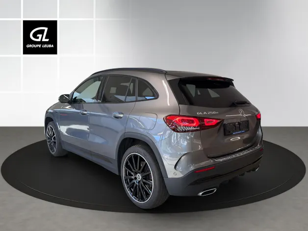 Mercedes-Benz GLA 250e AMG Line 8G-DCT