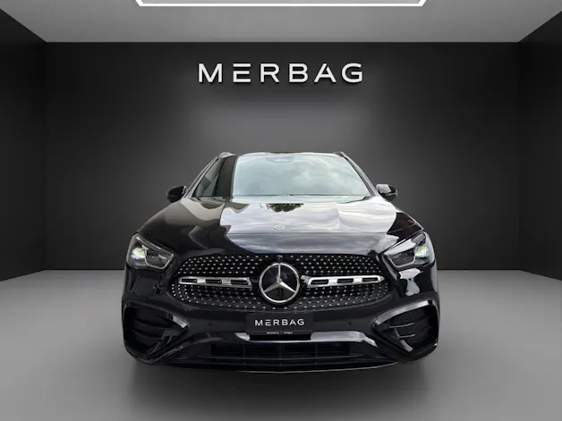 MERCEDES-BENZ GLA 220d 4Matic 8G-DCT