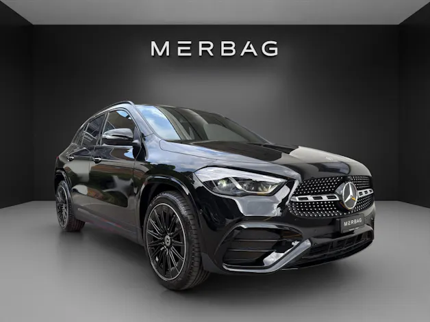 MERCEDES-BENZ GLA 220d 4Matic 8G-DCT