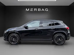 MERCEDES-BENZ GLA 220d 4Matic 8G-DCT