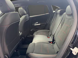 MERCEDES-BENZ GLA 220d 4Matic 8G-DCT