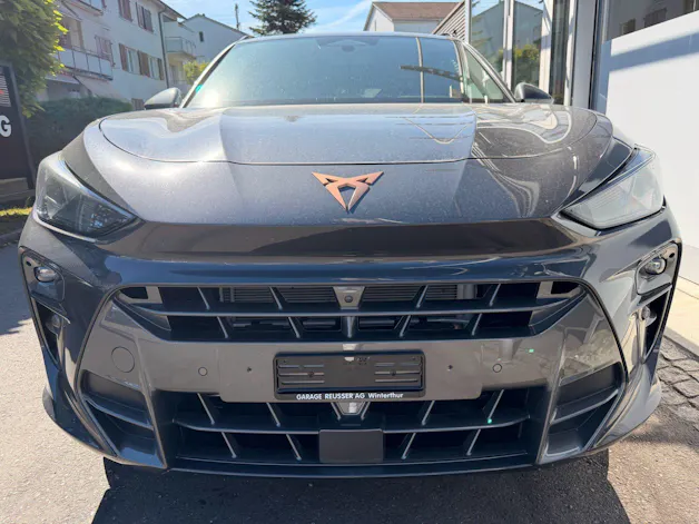 Cupra Terramar 1.5 e-Hybrid 204 PS *** ANHÄNGERKUPPLUNG & PANORAMADACH ***