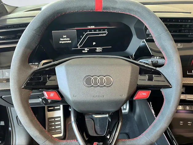 Audi RS 3 SB quattro S tronic 2500ccm 400PS/294kW 5 Zylinder TFSI Benzin