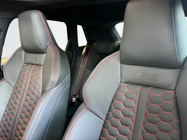 Audi RS 3 SB quattro S tronic 2500ccm 400PS/294kW 5 Zylinder TFSI Benzin