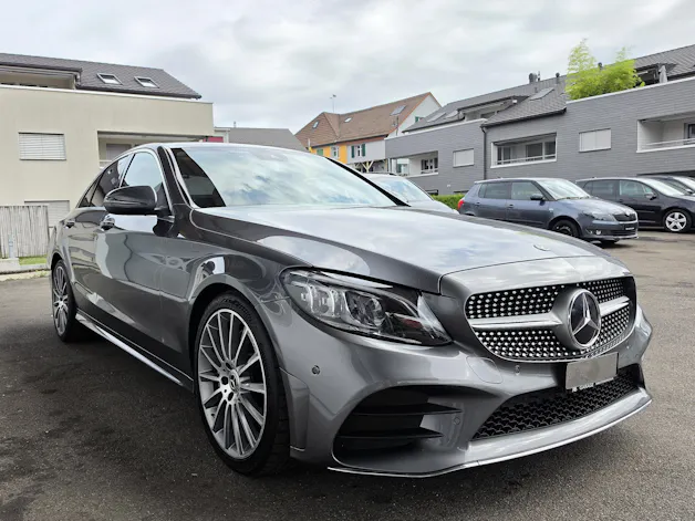 Mercedes-Benz C 220 d AMG Line 4Matic 9G-Tronic