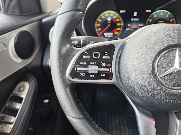 Mercedes-Benz C 220 d AMG Line 4Matic 9G-Tronic