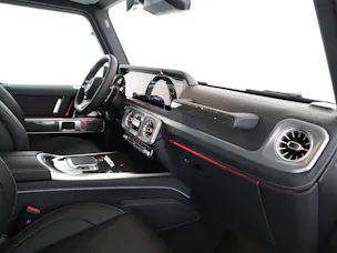 MERCEDES-BENZ G 63 AMG 9G-Tronic
