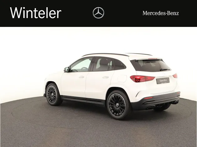 Mercedes-Benz GLA 200 Night Star 7G-D