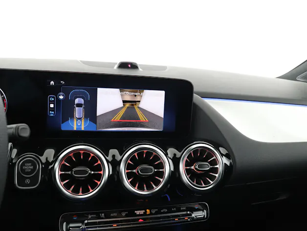 Mercedes-Benz GLA 200 Night Star 7G-D