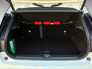 Volvo EX30 P8 69 kWh AWD Black Edition