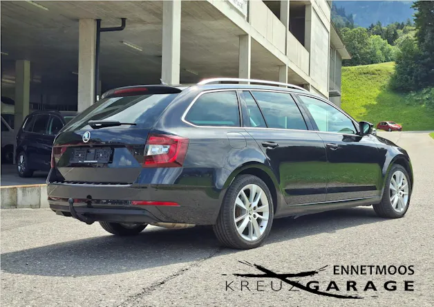 Škoda Octavia Combi 2.0 TSI Style 4x4 DSG *8-fach bereift+Anhängerkupplung*