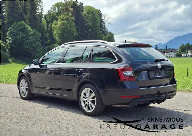 Škoda Octavia Combi 2.0 TSI Style 4x4 DSG *8-fach bereift+Anhängerkupplung*