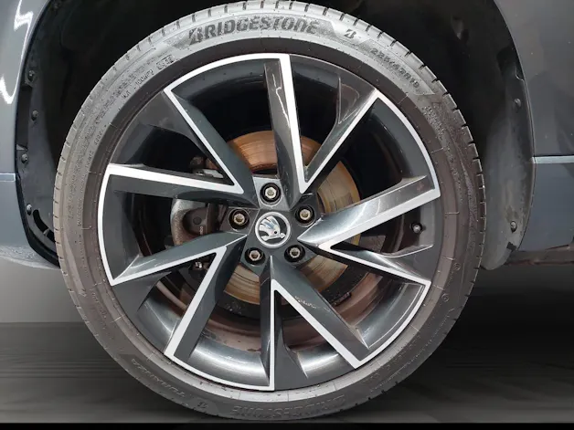 Škoda Karoq 2.0 TSI SportLine 4x4 DSG