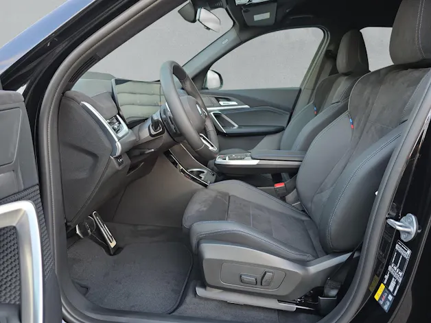 BMW iX1 xDrive 30 M Sport