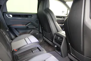 PORSCHE Cayenne Coupé GTS Tiptronic