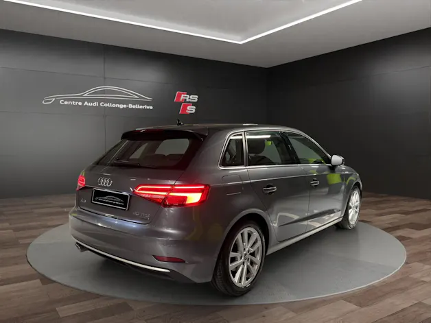 Audi A3 Sportback 2.0 TFSI Sport quattro S-tronic