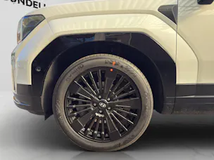 HYUNDAI Santa Fe 1.6 T-GDi HEV Calligraphy 4WD Automatic