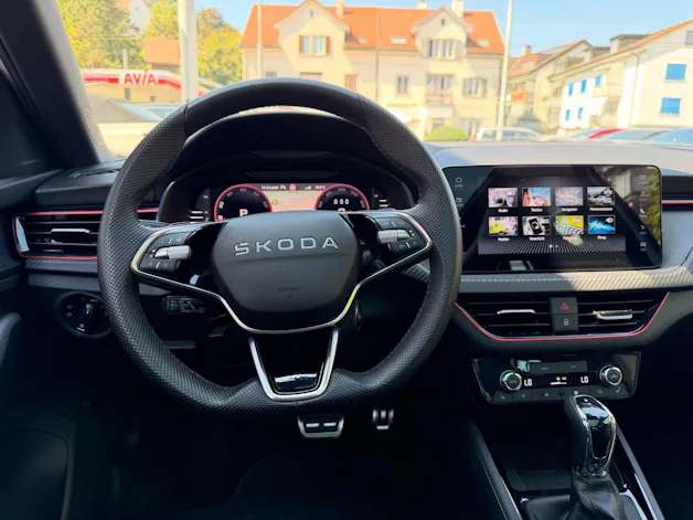 Škoda Kamiq 1.5 TSI MONTE CARLO *** 5 JAHRE SKODA WERKSGARANTIE ***