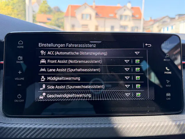 Škoda Kamiq 1.5 TSI MONTE CARLO *** 5 JAHRE SKODA WERKSGARANTIE ***