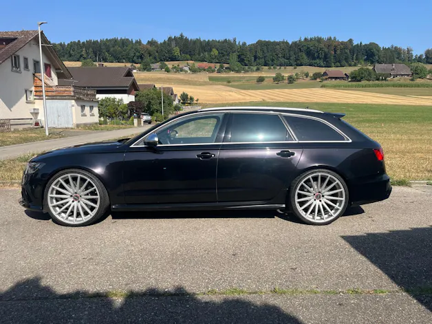 Audi RS6 Avant 4.0 TFSI V8 quattro Tiptronic